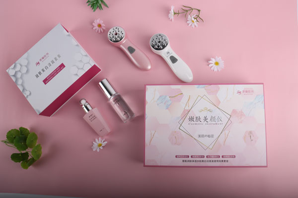 圖：夢蘭姣月面部按摩儀產(chǎn)品圖